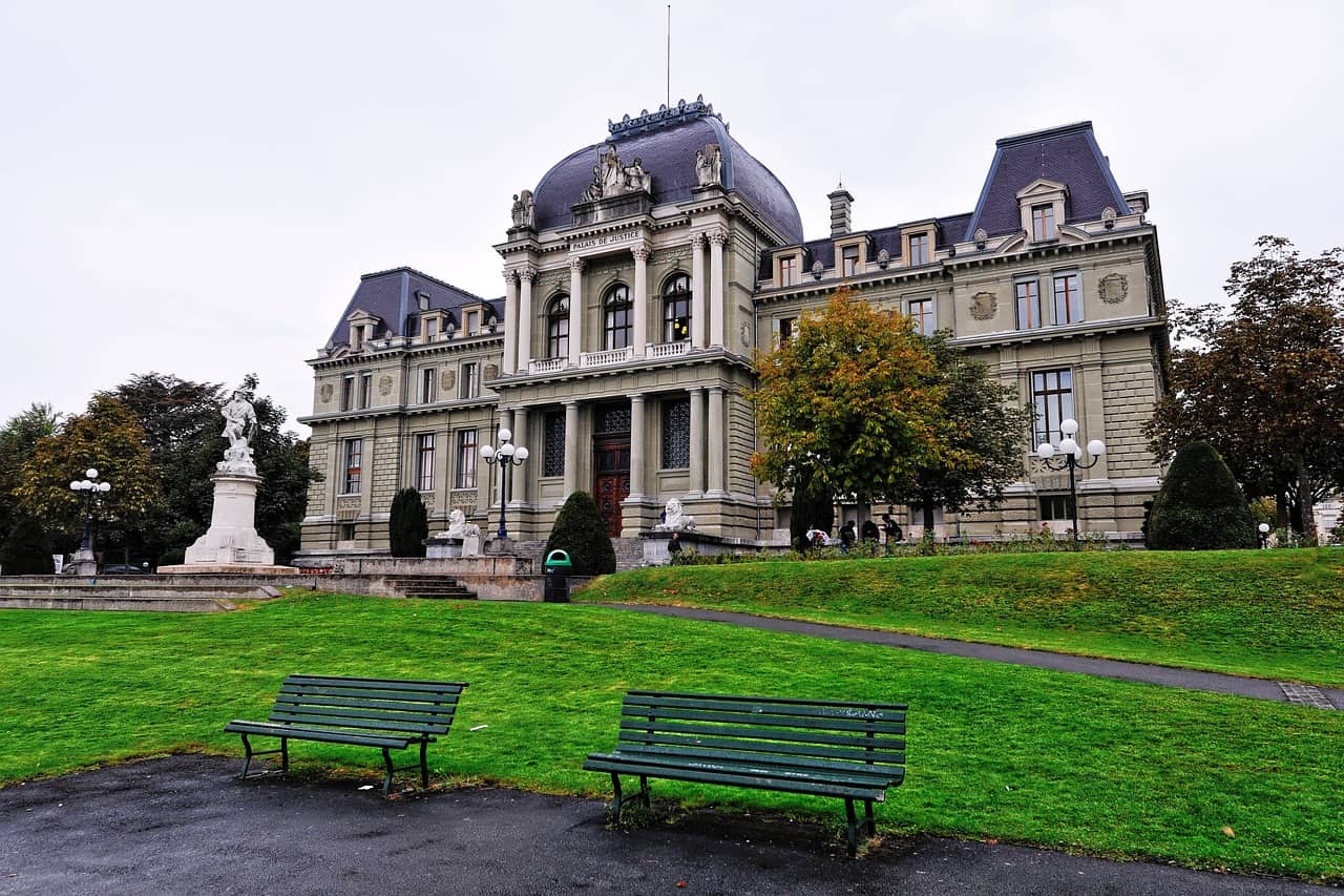 ארמון בית המשפט המחוזי של לוזאן