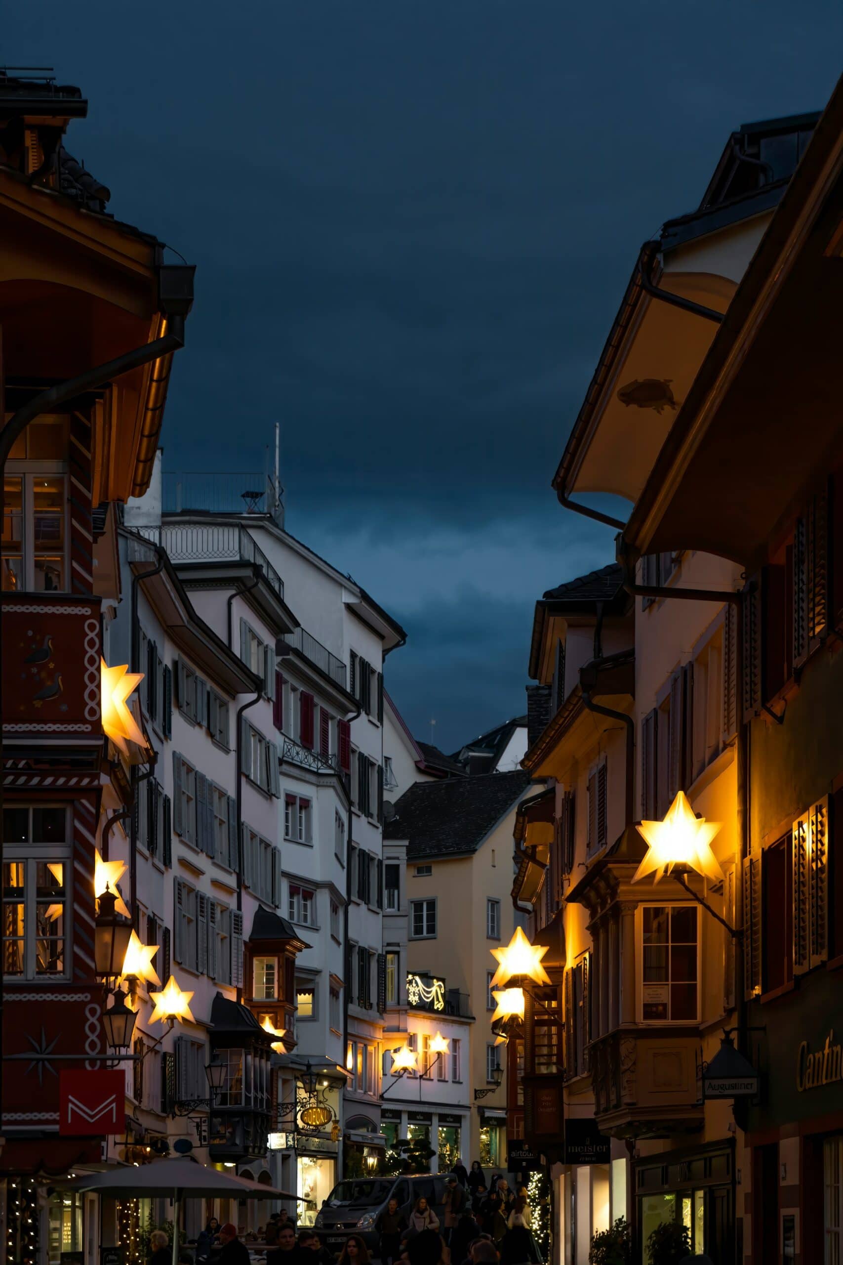 רחוב באלטשטאט של ציריך בחורף