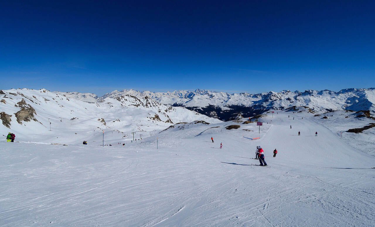 אתר הסקי מעל זינאל