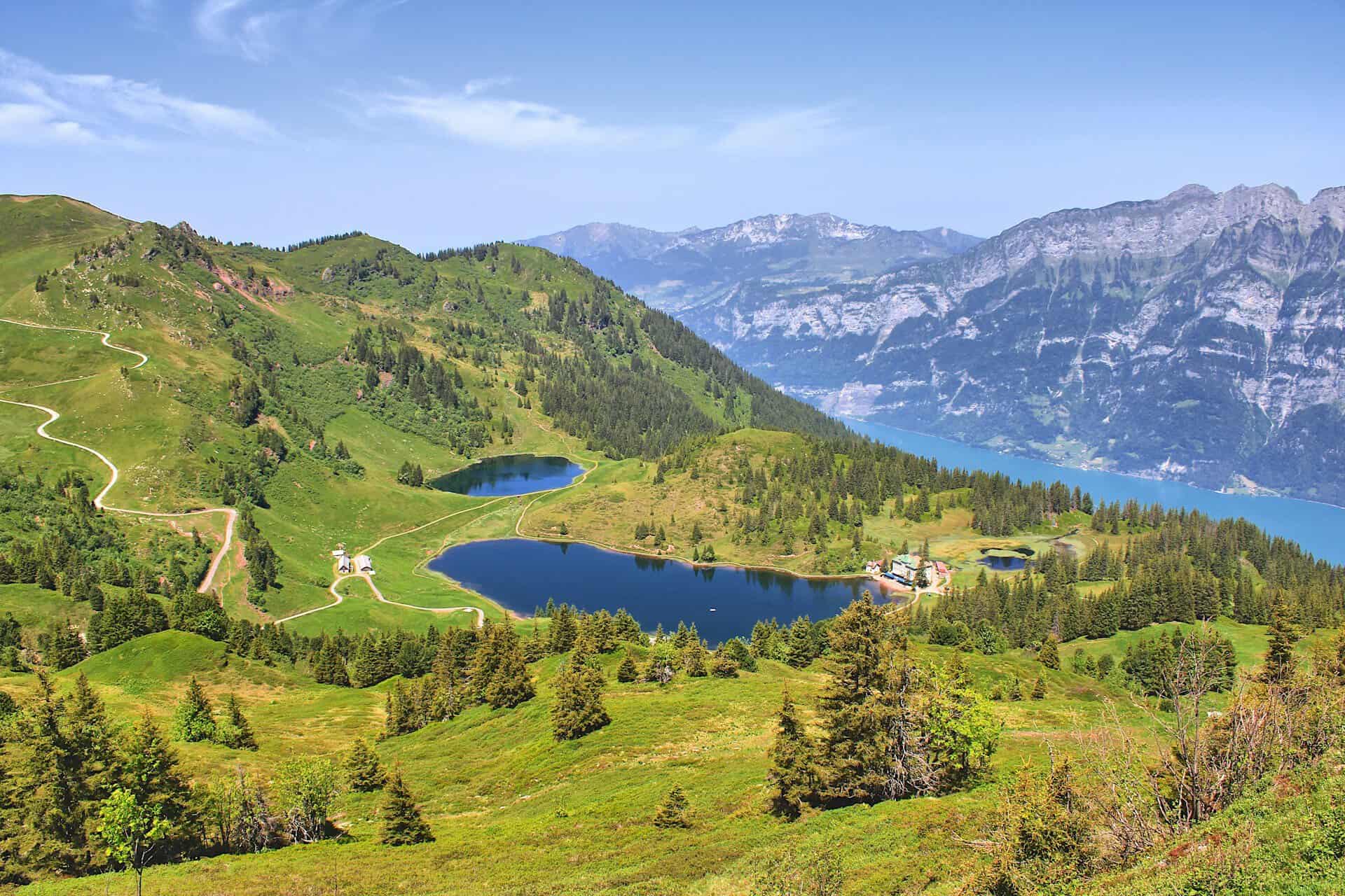 האחו של פלומסברג מעל אגם וואלן