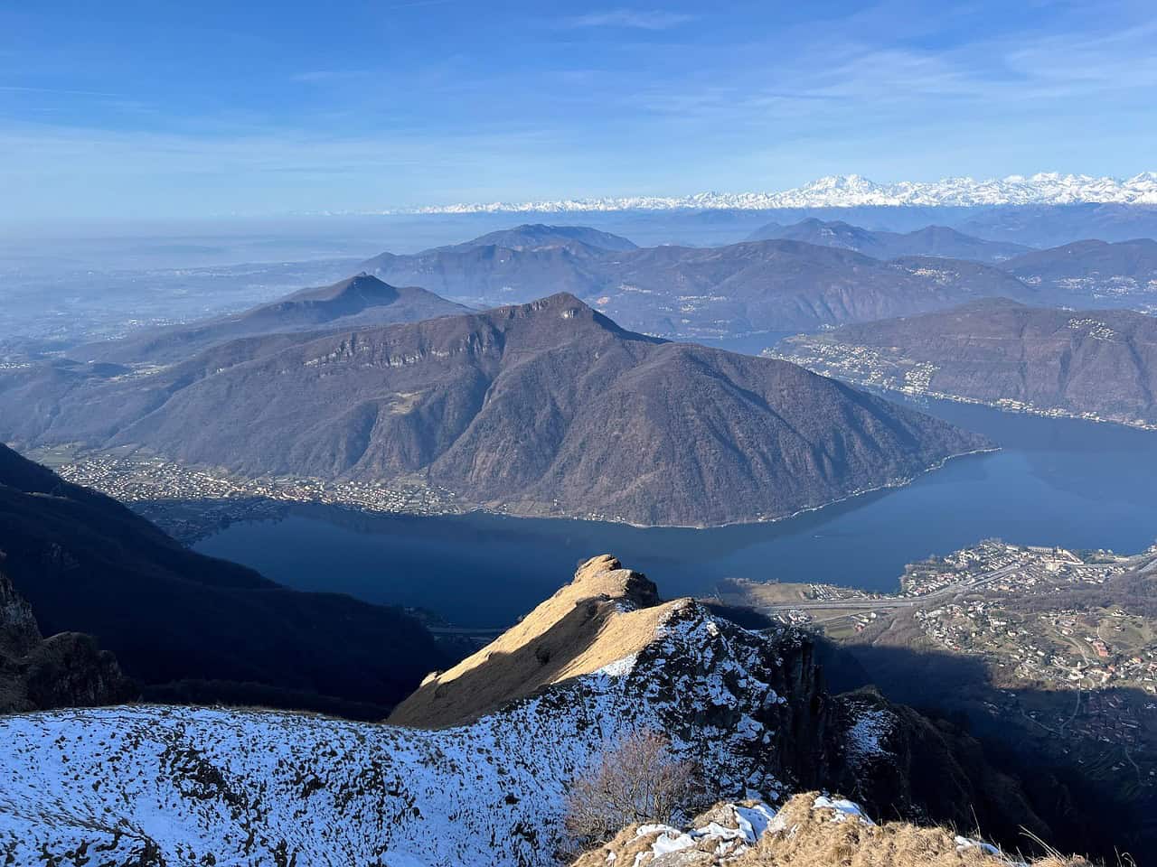 תצפית על אגם לוגאנו ממונטה ג'נרוזו