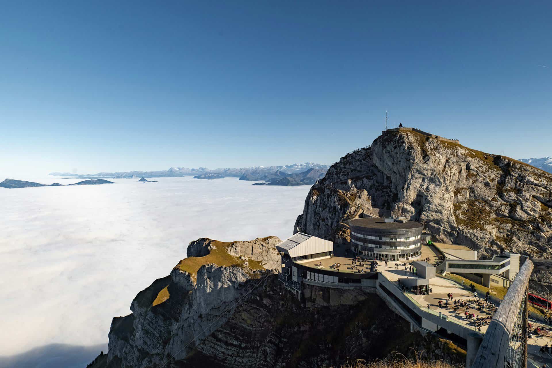 הפילאטוס קולם