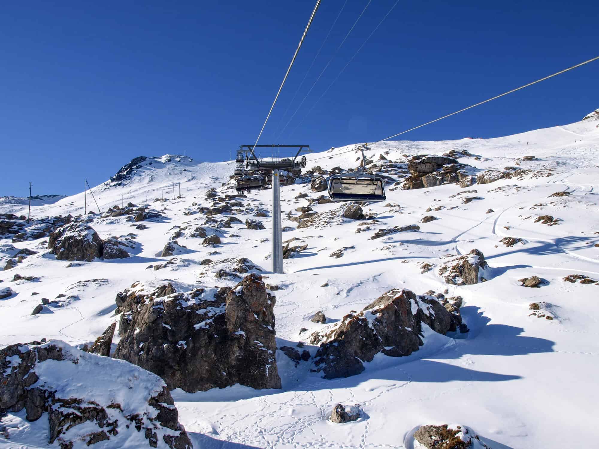 רכבל כיסאון באתר הסקי סאבונין